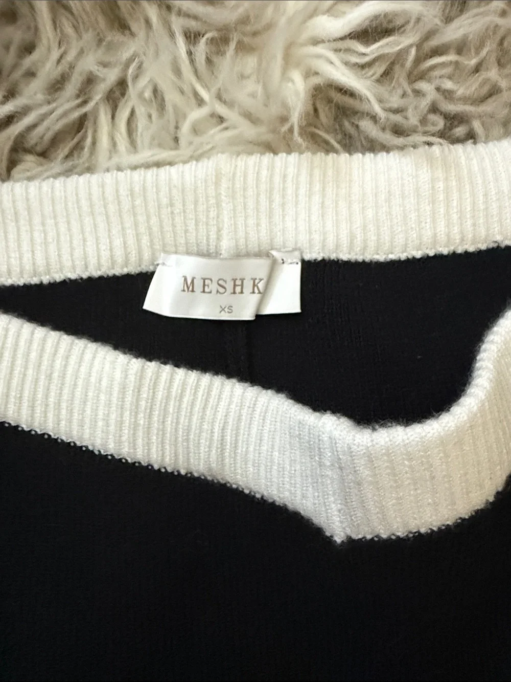 Meshki Black and White Knit Cardigan Set with Gold Accent - Picture 3 of 5